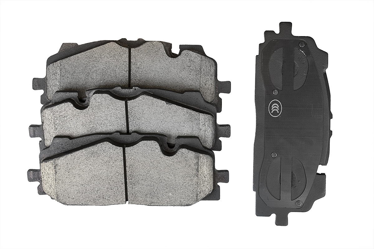 Передние керамические колодки Evolution PLUS Z17