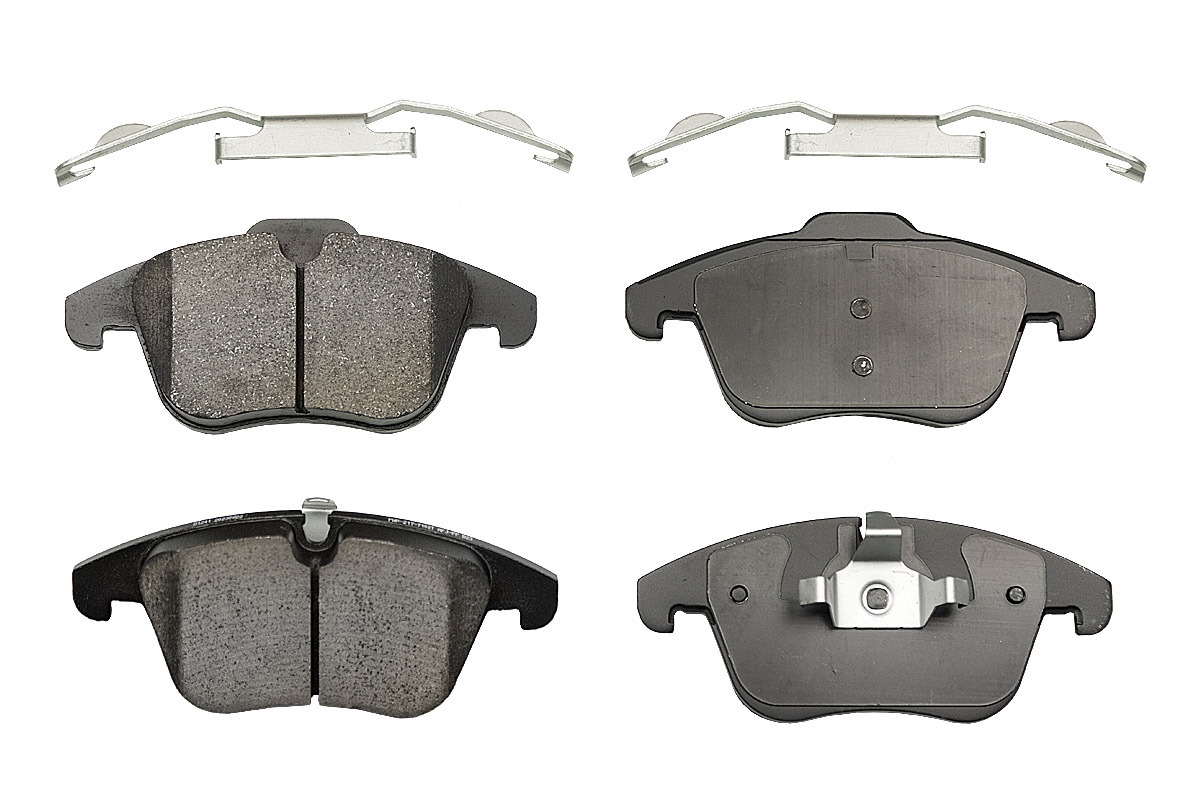 Передние керамические колодки Evolution PLUS Z17 для Ford Galaxy II, Mondeo IV/V, S-MAX I, Land Rover Freelander II, Volvo S60 II, S80 II, V60 I, V70 III, XC70 II