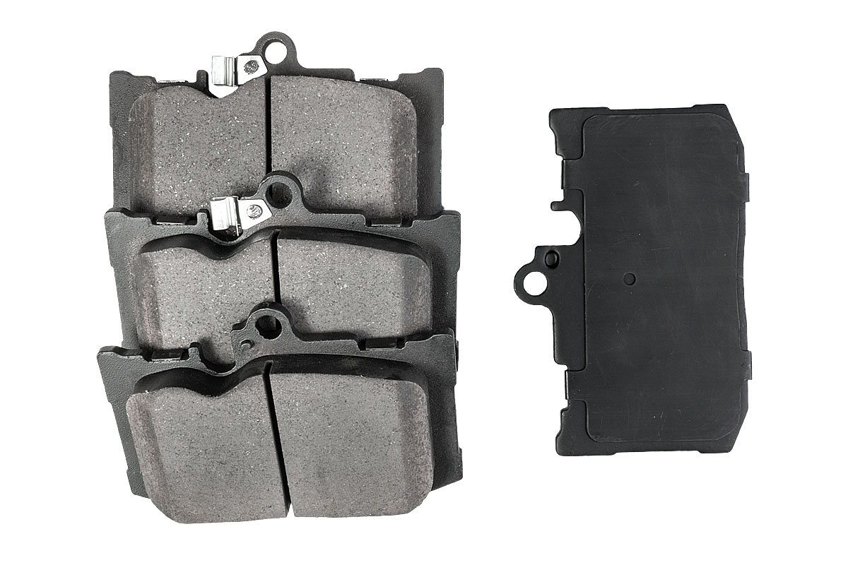 Передние керамические колодки Evolution PLUS Z17