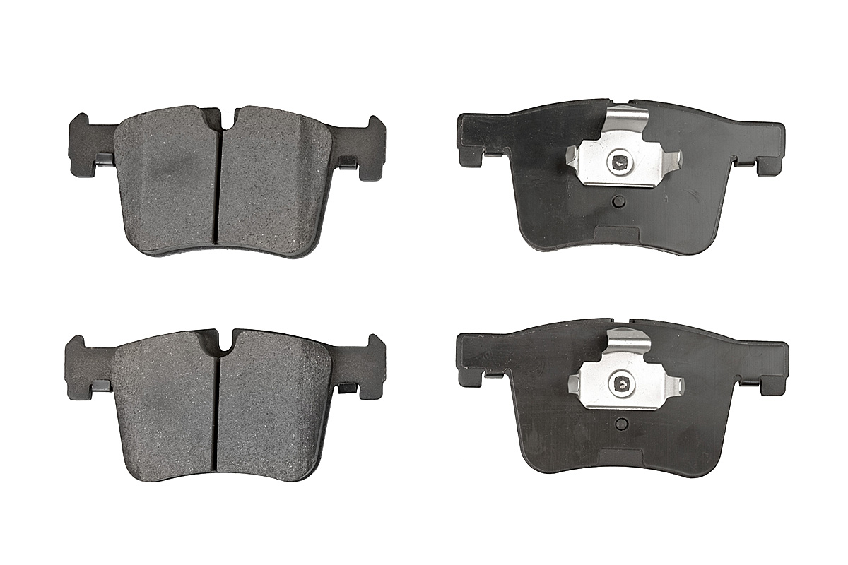 Передние керамические колодки Evolution PLUS Z17 для BMW 3 (F30), X3 (F25), X4 (F26)