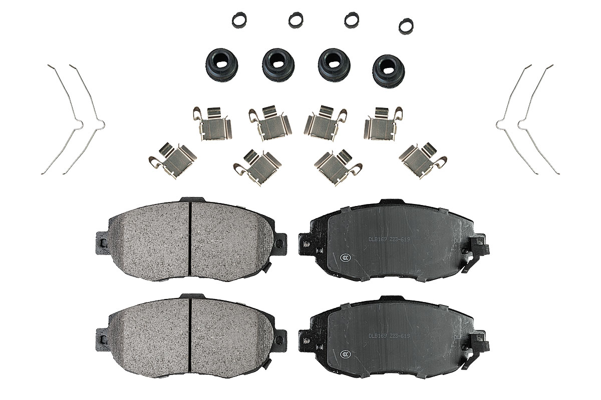 Передние керамические колодки Evolution Sport Z23 для Lexus GS 300/400/430, IS 200/300