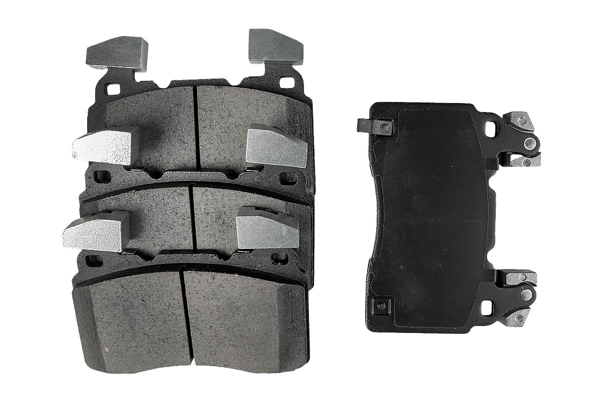 Передние керамические колодки Evolution Sport Z23 для Cadillac CT6, CTS, Chevrolet Camaro, Opel Insignia, Tesla Model S