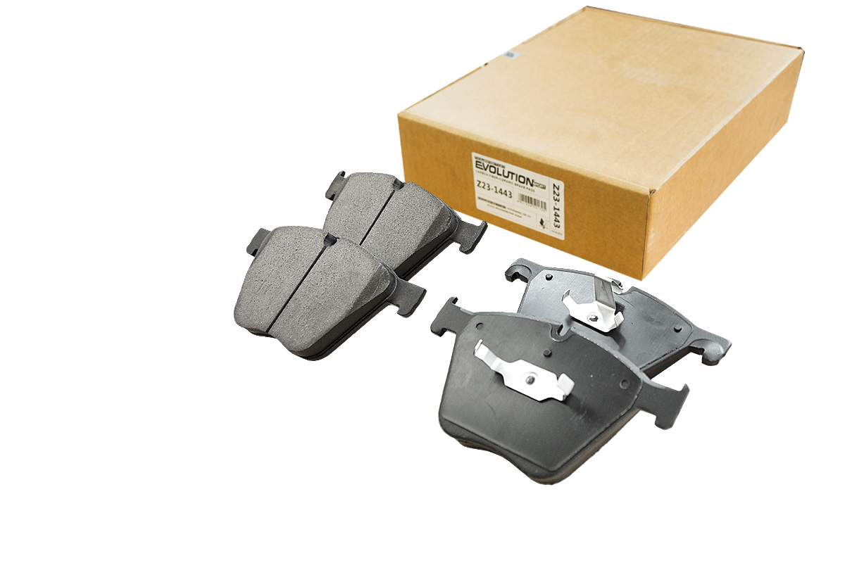 Передние керамические колодки Evolution Sport Z23 для BMW 5 (F10/F11/F07), 7 (F01/F02/F04) X5 (E70, F15), X6 (E71, F16)