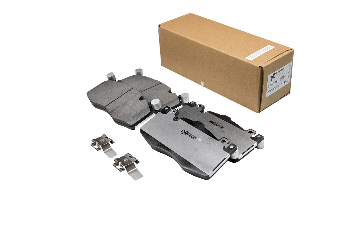 Передние керамические колодки Extreme Street Performance Z26 для BMW X5 M, X6 M 2008-2014