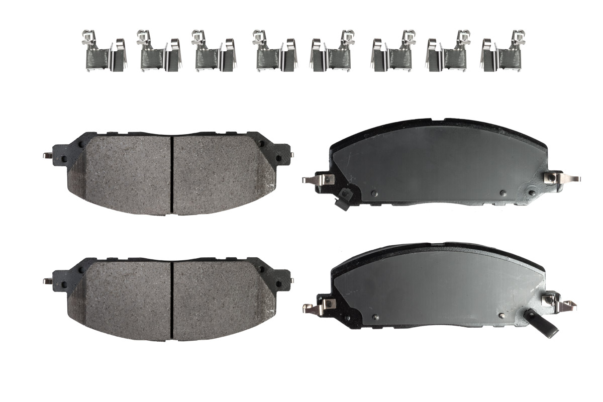 Передние керамические колодки Evolution PLUS Z17