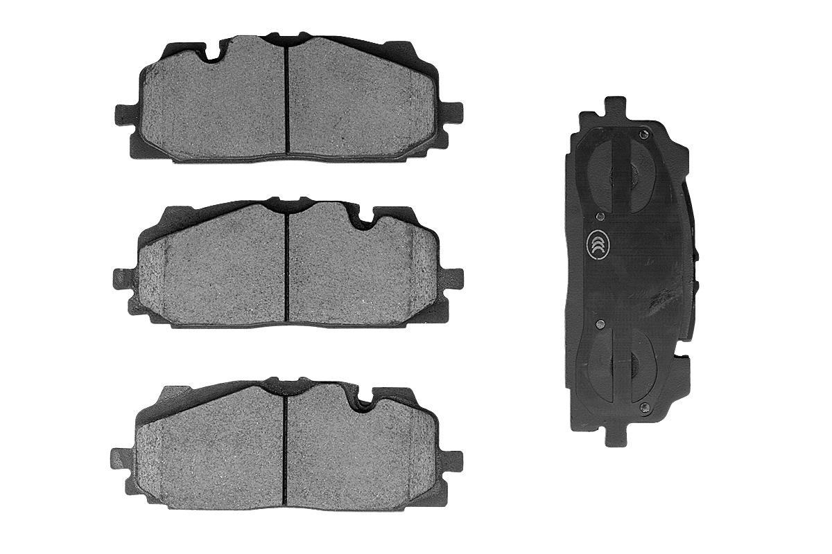 Передние керамические колодки Evolution PLUS Z17 для Audi RS4 8W5