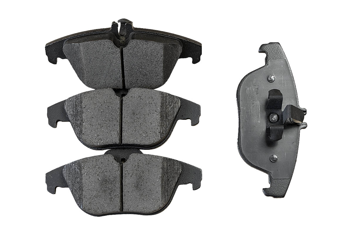 Задние керамические колодки Evolution PLUS Z17