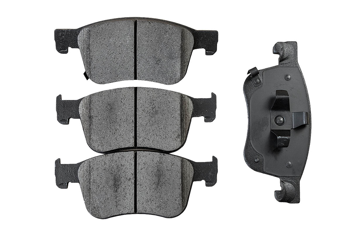 Передние керамические колодки Evolution PLUS Z17
