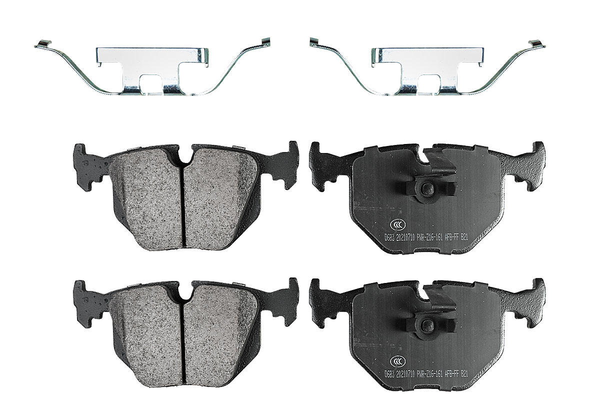 Задние керамические колодки Evolution PLUS Z17 для BMW 3 (E46), 5 (E39), 7 (E38), X5 (E53), Z4 (E85/E86)