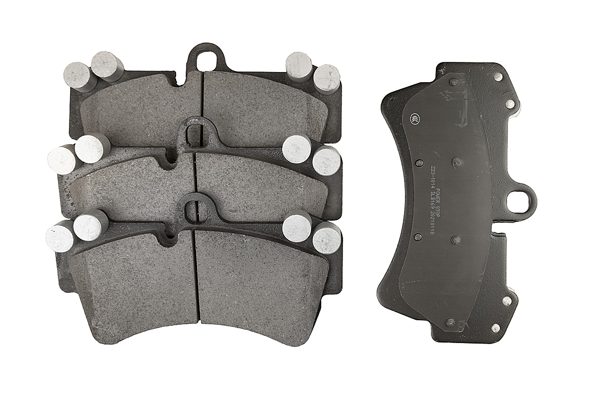 Передние керамические колодки Evolution Sport Z23 для Audi Q7 (4L), Porsche Cayenne (955/957), Volkswagen Touareg 2002-2010