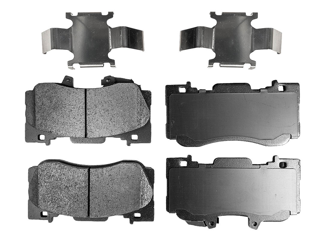 Передние керамические колодки Evolution PLUS Z17 для Ford Mustang 2014-2023