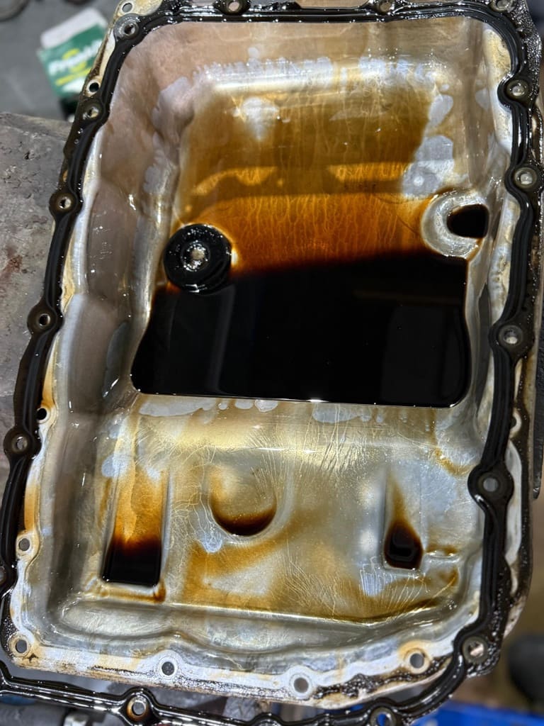 Cadillac1976_9.jpg