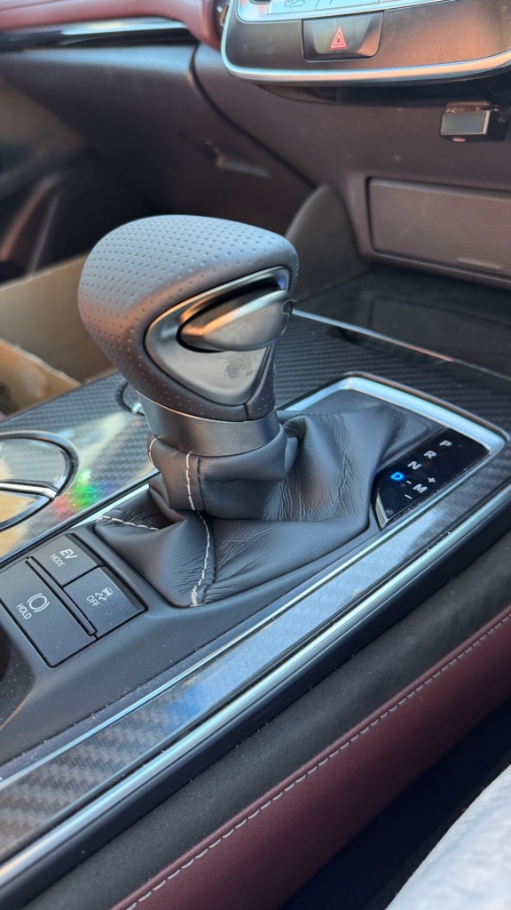 CrownCharg_7.jpg