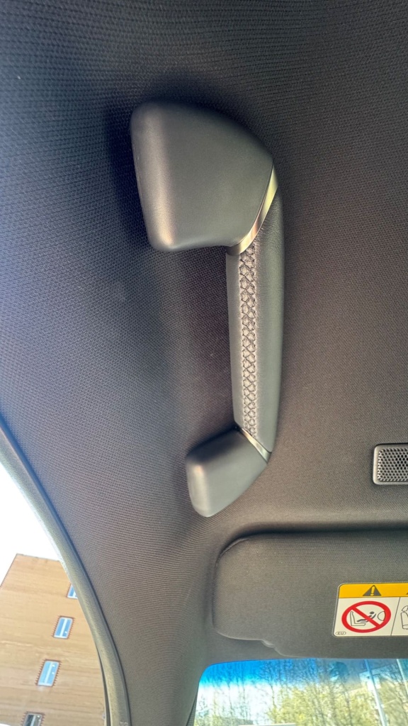 CrownCharg_3.jpg