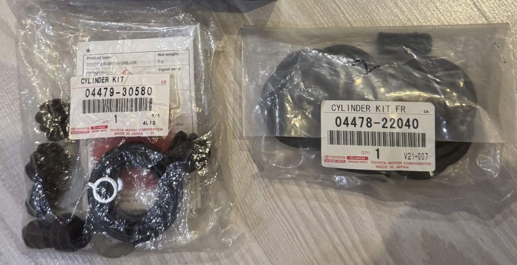 lexus8x1_3.jpg